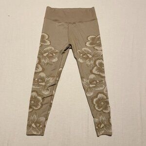 Offline by Aerie Leggings Womens Size Medium